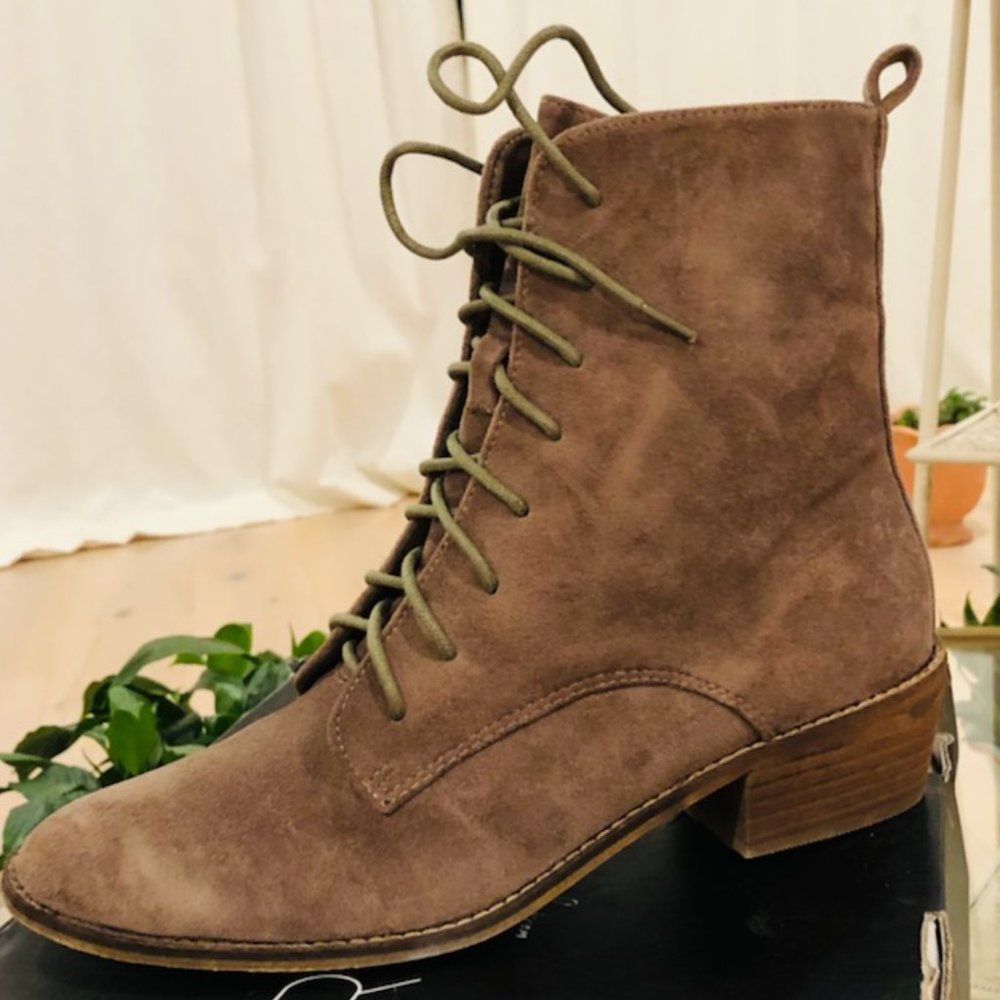 The Cassandra Lace Up Boots *Never Worn*
